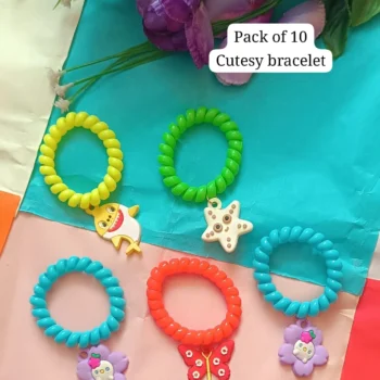 Cutesy bracelet 404