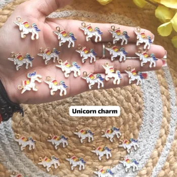Unicorn charm 329