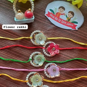 Flower rakhi 251