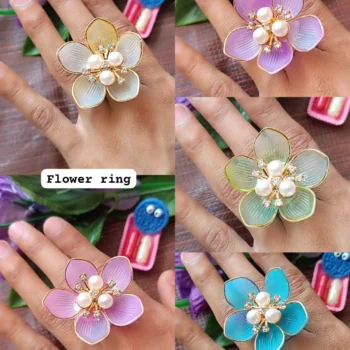 Flower ring 400