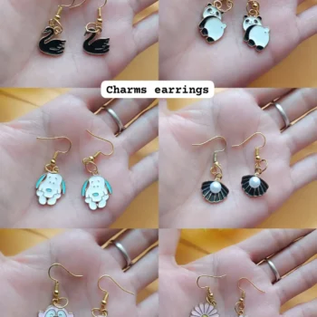Charm earings 448