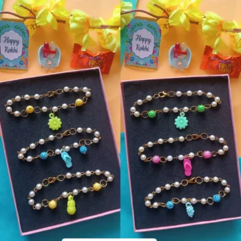 Pearl chain bracelet 483