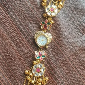 Kashmiri watch 505