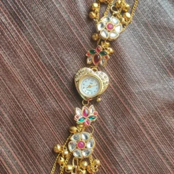 Kashmiri watch 510