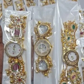 Kashmiri watch 496