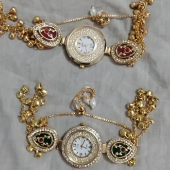 Kashmiri watch 493