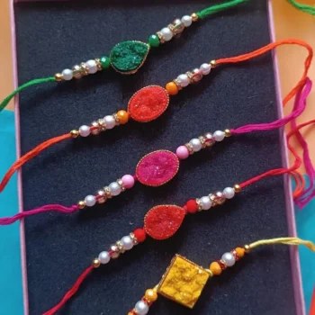 Stone rakhi 436