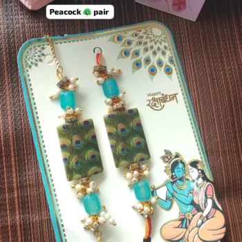 Peacock pair 451
